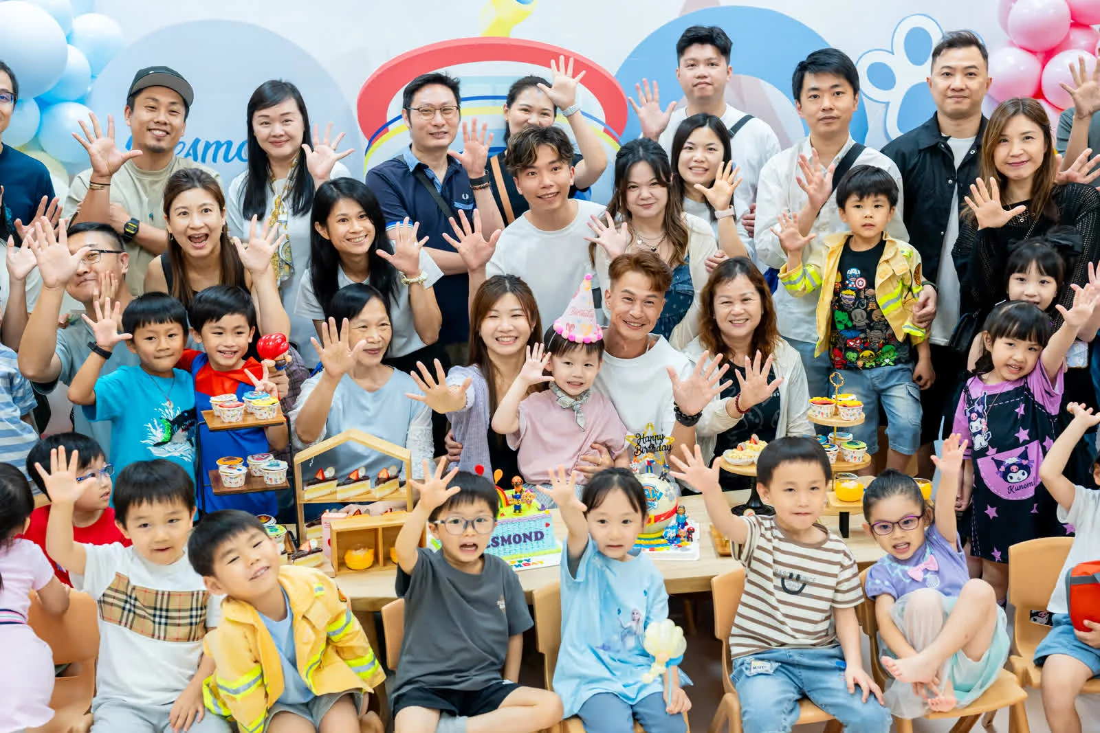 Kids birthday party group photo — Desmond's birthday
