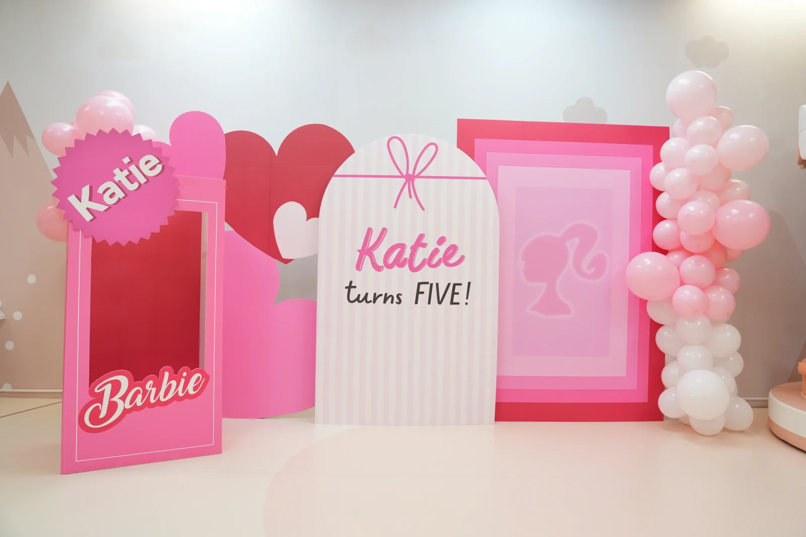 Baby E Playhouse Fantasy theme